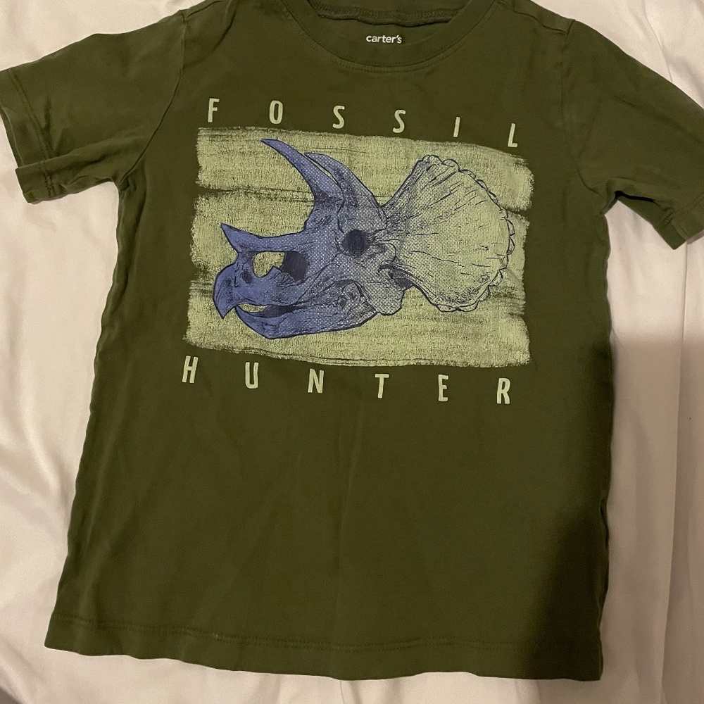 “Fossil hunter” t-shirt
